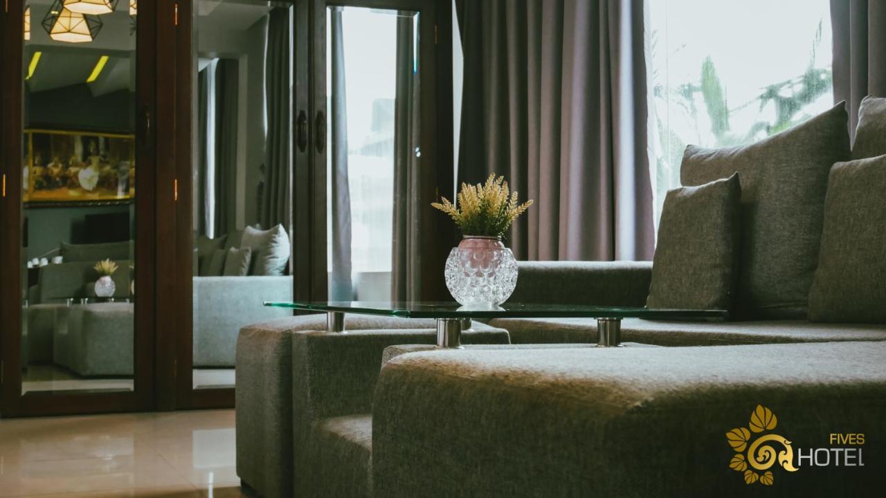 Hotel Five.S Kampot Εξωτερικό φωτογραφία